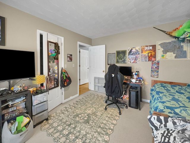 516 Callahan Dr, New Johnsonville, TN 37134