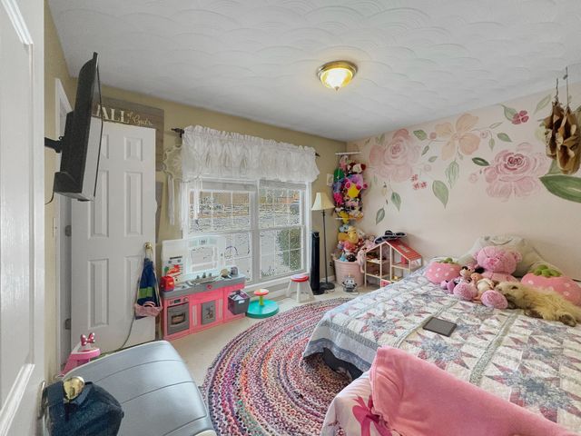 516 Callahan Dr, New Johnsonville, TN 37134