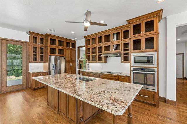 18465 N Antler Way, Edmond, OK 73012