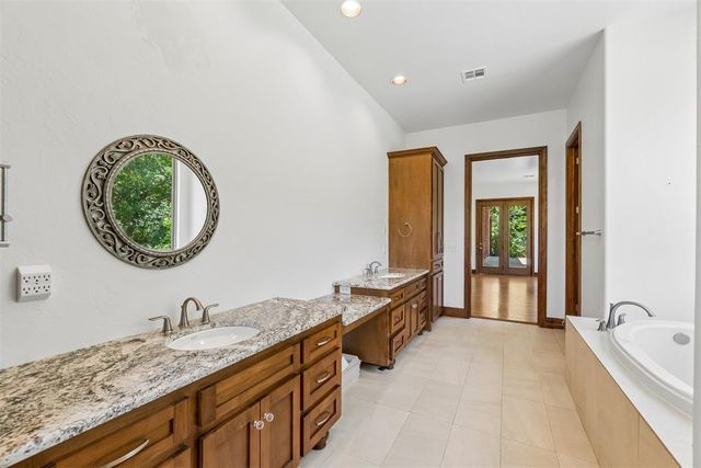 18465 N Antler Way, Edmond, OK 73012