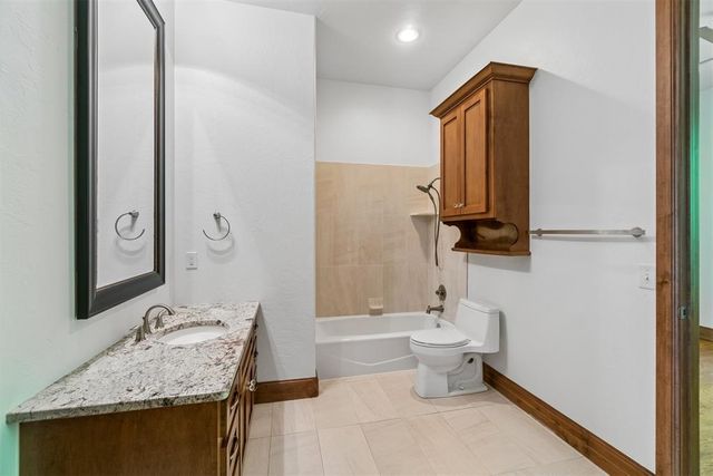 18465 N Antler Way, Edmond, OK 73012