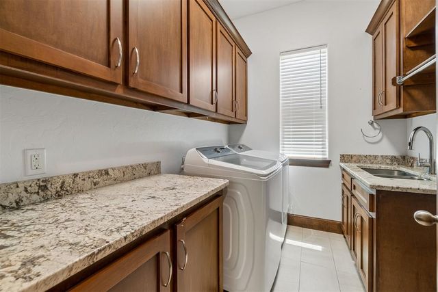 18465 N Antler Way, Edmond, OK 73012