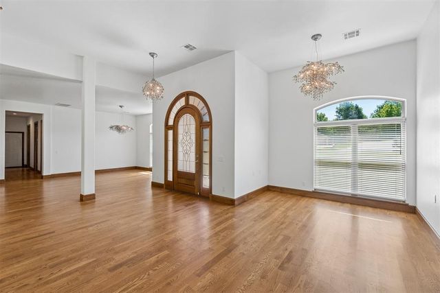 18465 N Antler Way, Edmond, OK 73012