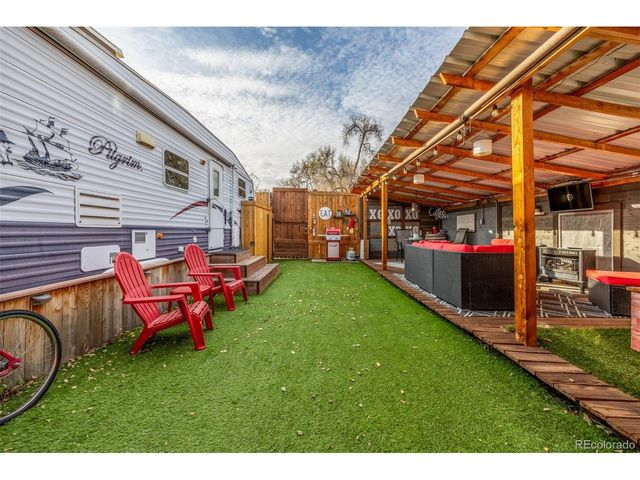 226 Marshall St, Lakewood, CO 80226