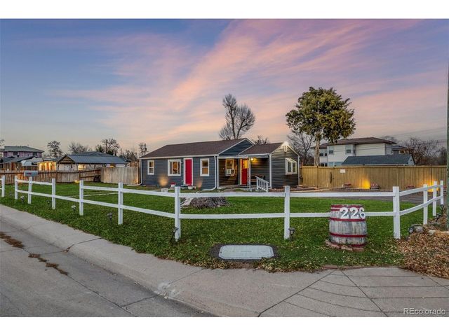 226 Marshall St, Lakewood, CO 80226