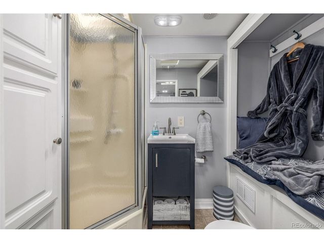 226 Marshall St, Lakewood, CO 80226