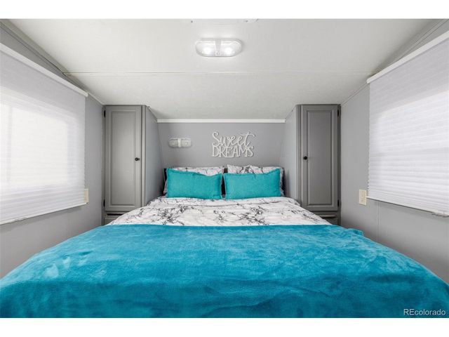 226 Marshall St, Lakewood, CO 80226