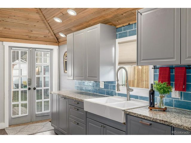 226 Marshall St, Lakewood, CO 80226