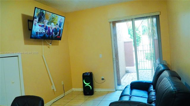 10653 SW 8th St 2407, Pembroke Pines, FL 33025