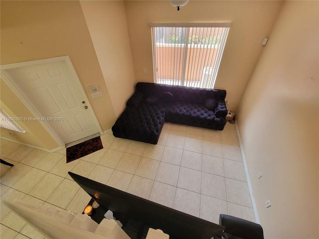 10653 SW 8th St 2407, Pembroke Pines, FL 33025