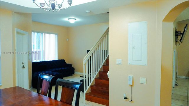 10653 SW 8th St 2407, Pembroke Pines, FL 33025