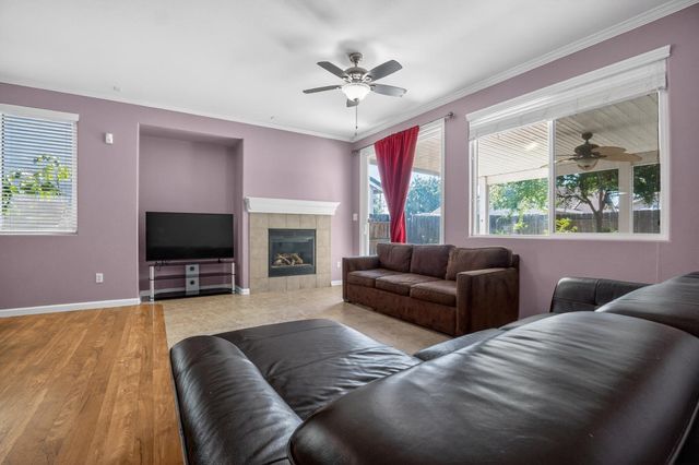 978 San Carlos Avenue, Madera, CA 93637