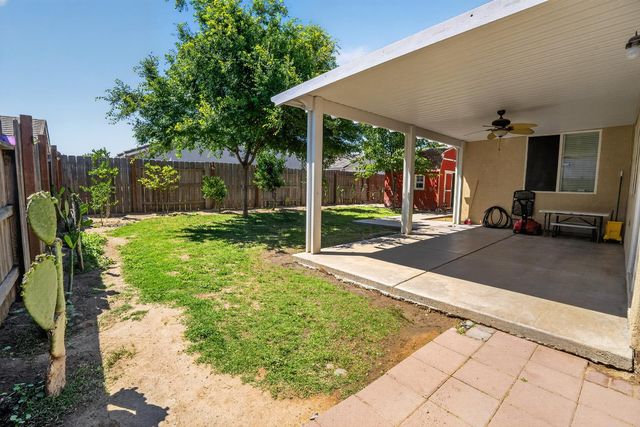 978 San Carlos Avenue, Madera, CA 93637