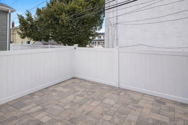 6 Clark Street, Long Beach, NY 11561