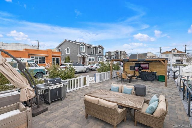 6 Clark Street, Long Beach, NY 11561