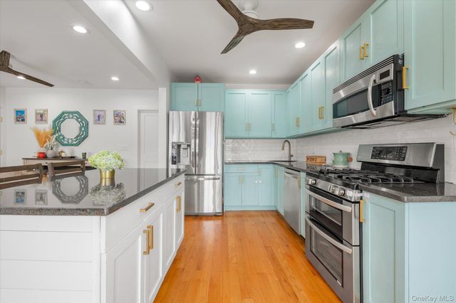 6 Clark Street, Long Beach, NY 11561