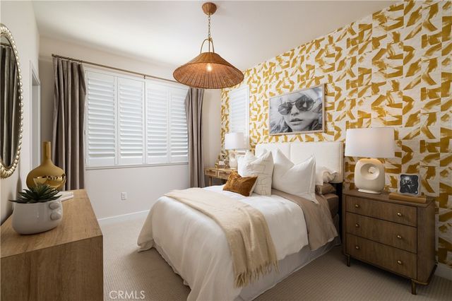 107 N First Avenue, Upland, CA 91786