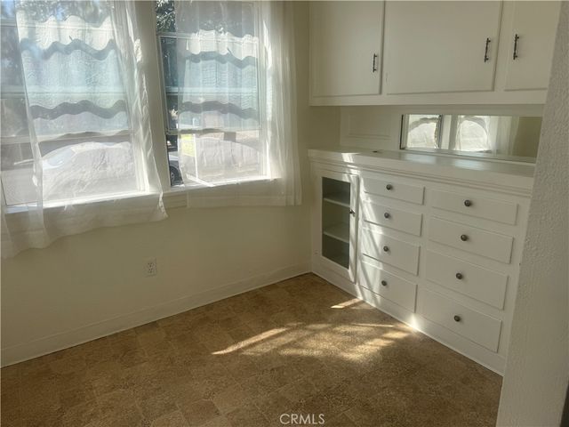 1056 W 8th Street W, San Pedro, CA 90731