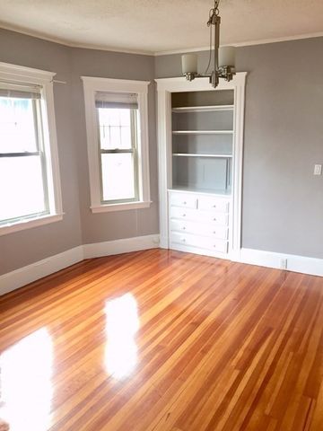 19 Archdale Rd. 2, Boston, MA 02131