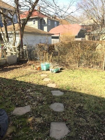 19 Archdale Rd. 2, Boston, MA 02131