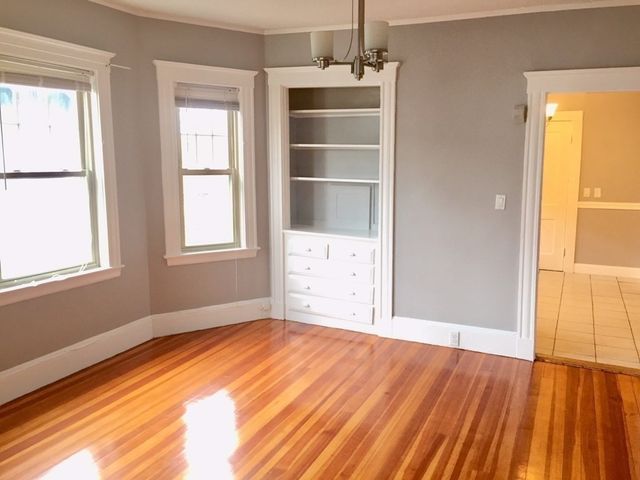 19 Archdale Rd. 2, Boston, MA 02131