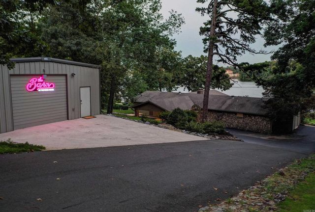 207 West Mountain View Circle, Hot Springs National Park, AR 71913