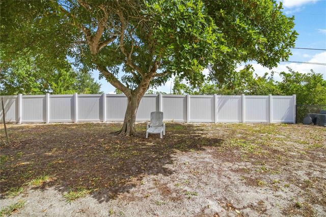 6909 BRENTFORD ROAD, Sarasota, FL 34241