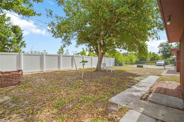 6909 BRENTFORD ROAD, Sarasota, FL 34241
