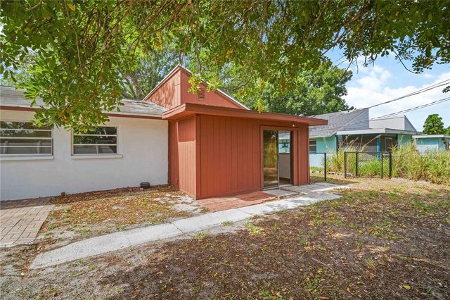 6909 BRENTFORD ROAD, Sarasota, FL 34241