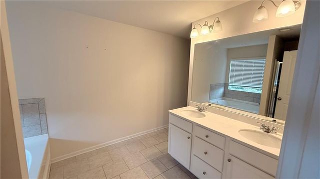 7085 GLADSTONE Circle, Stonecrest, GA 30038