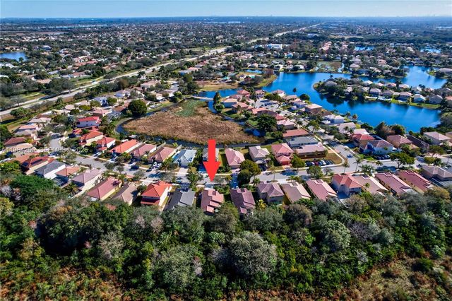 160 SW 206th Ave, Pembroke Pines, FL 33029