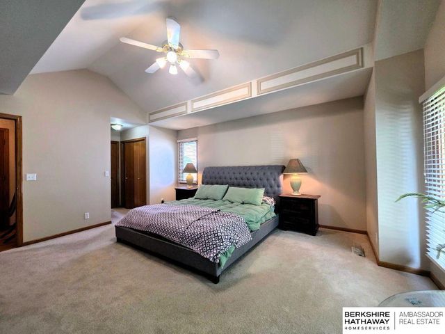 20724 Sequoia Street, Omaha, NE 68022