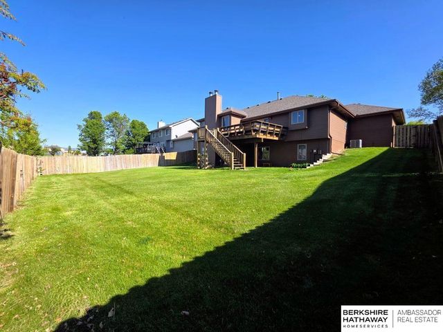 20724 Sequoia Street, Omaha, NE 68022