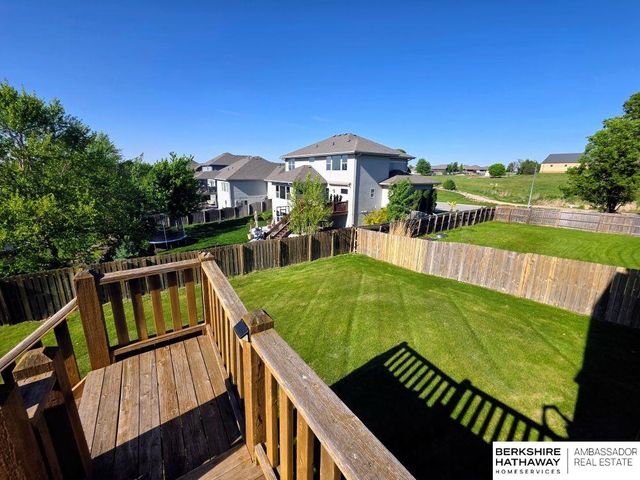 20724 Sequoia Street, Omaha, NE 68022