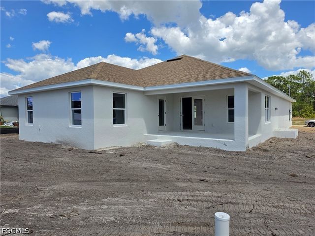 2510 NW 18th AVE, Cape Coral, FL 33993