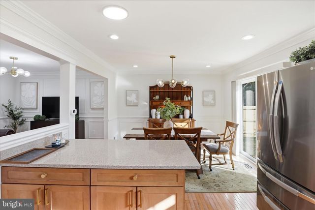 4797 TAPESTRY DR, Fairfax, VA 22032