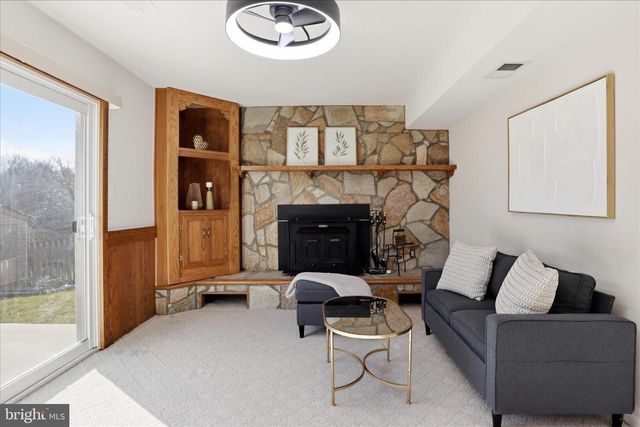 4797 TAPESTRY DR, Fairfax, VA 22032