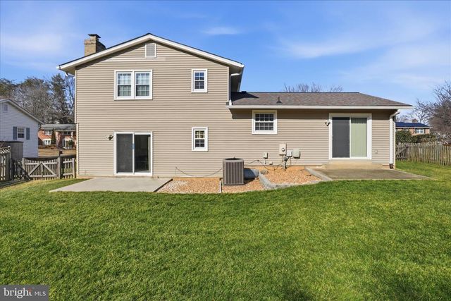 4797 TAPESTRY DR, Fairfax, VA 22032