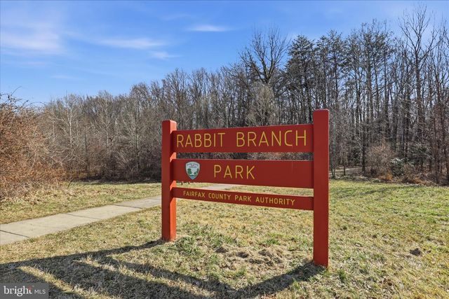 4797 TAPESTRY DR, Fairfax, VA 22032