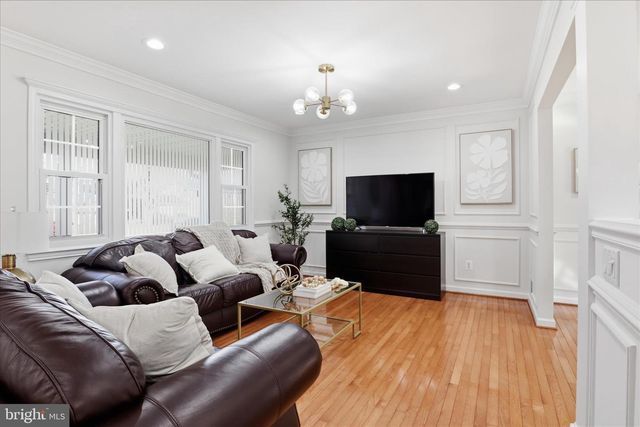 4797 TAPESTRY DR, Fairfax, VA 22032