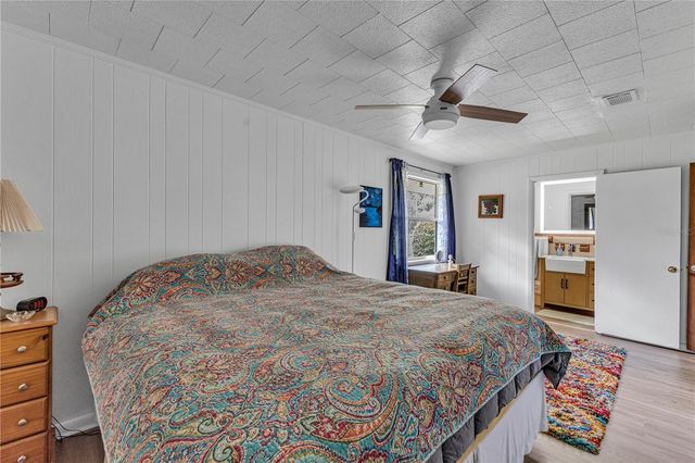 22308 BLUE CREEK LODGE ROAD, Astor, FL 32102