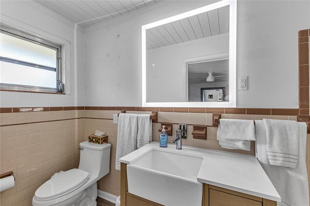 22308 BLUE CREEK LODGE ROAD, Astor, FL 32102
