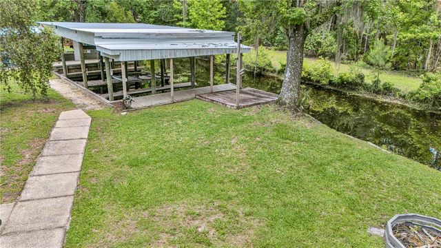 22308 BLUE CREEK LODGE ROAD, Astor, FL 32102
