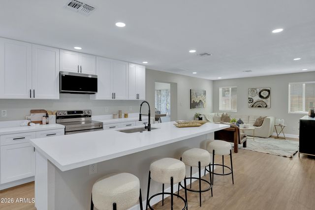 1933 E WESLEYAN Drive, Tempe, AZ 85282
