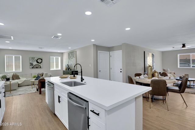 1933 E WESLEYAN Drive, Tempe, AZ 85282