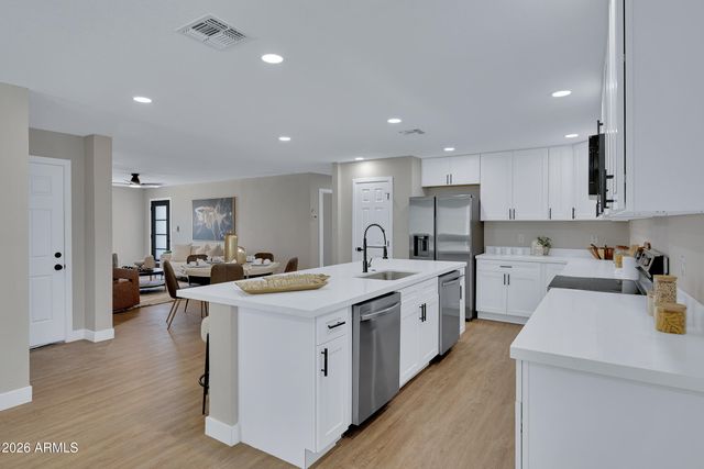 1933 E WESLEYAN Drive, Tempe, AZ 85282