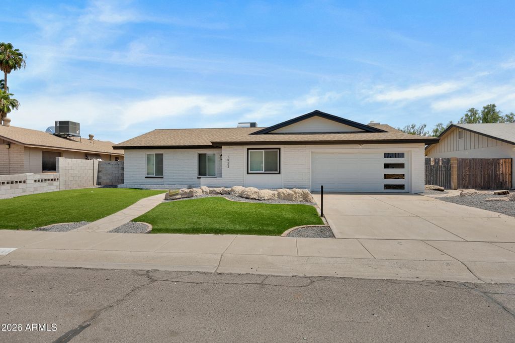 1933 E WESLEYAN Drive, Tempe, AZ 85282