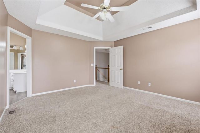 1044 N Troost Avenue, Olathe, KS 66061
