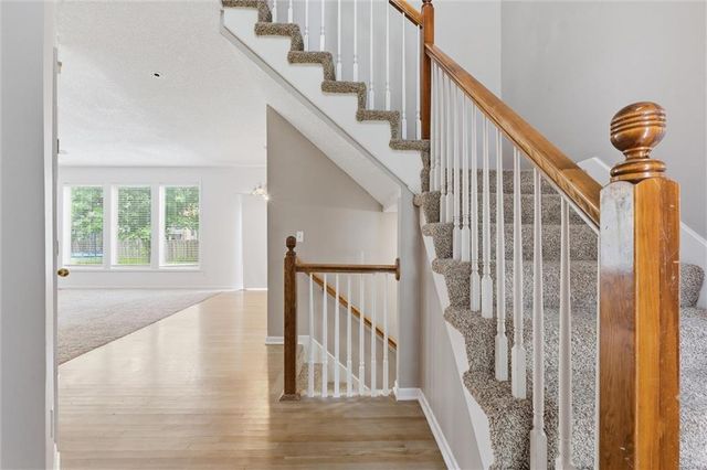 1044 N Troost Avenue, Olathe, KS 66061