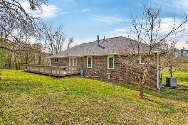 5852 S Farm Rd 157, Springfield, MO 65810